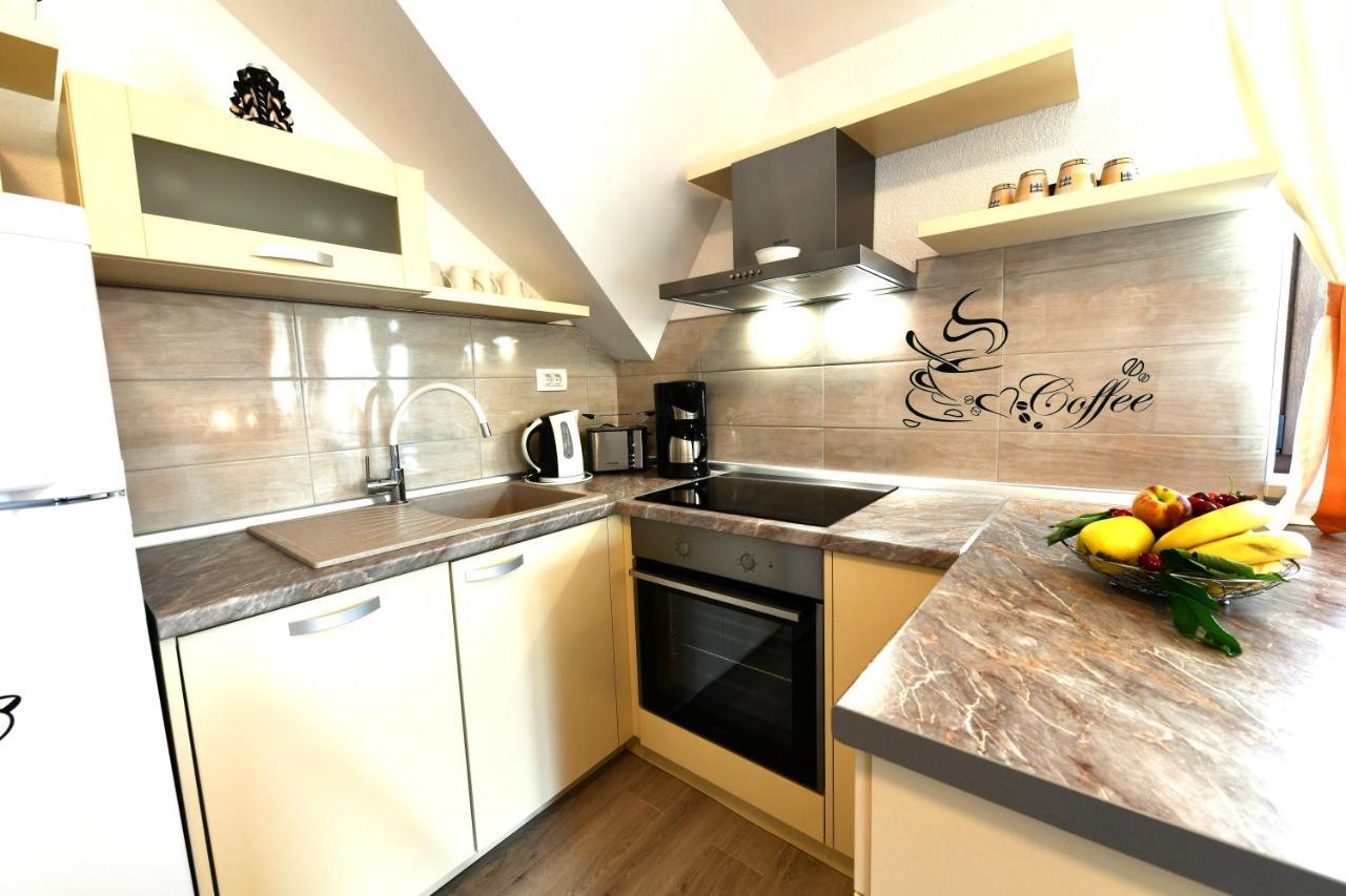 Appartamento House Jelena Seliste Dreznicko Esterno foto