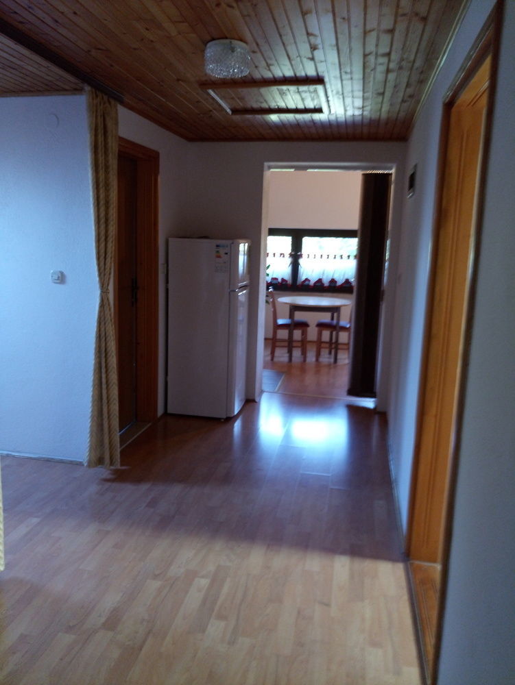 Appartamento House Jelena Seliste Dreznicko Esterno foto